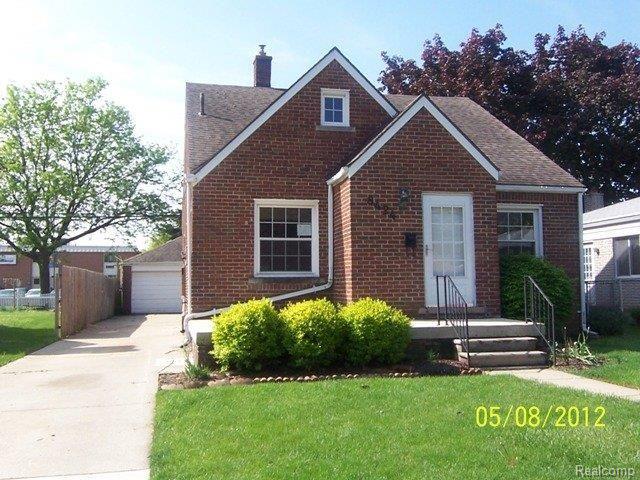8424 Harding Street Center Line, MI 48015 - Photo 1 of 10 Front.jpg