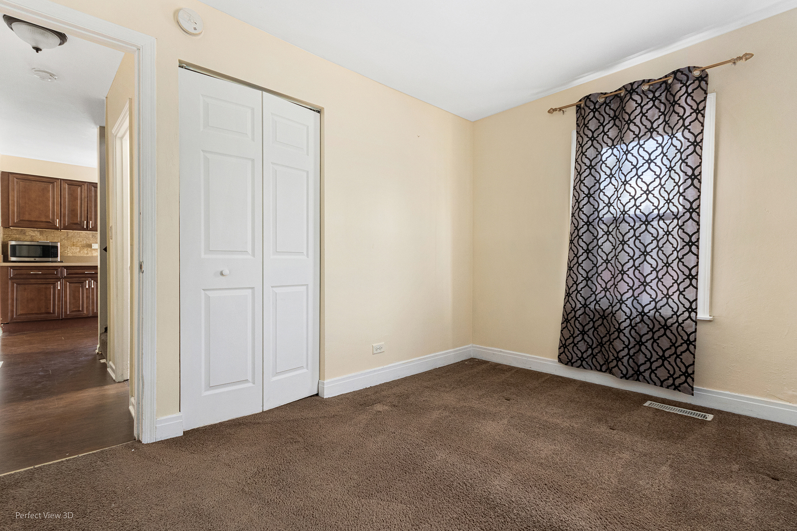 328 North Addison Road Wood Dale, IL 60191 - Photo 15 of 22 a view of an empty room with a fireplace