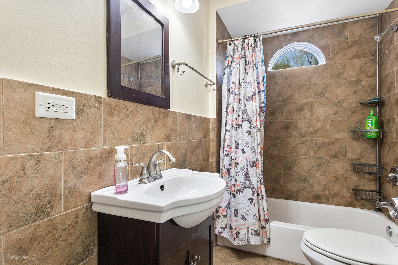 328 North Addison Road Wood Dale, IL 60191 - Photo 16 of 22 a bathroom with a sink a toilet and shower