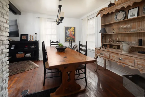 $399,000 | 471 Lime Rock Road, Salisbury, CT 06039