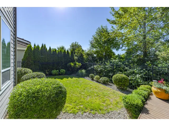 $929,000 | 1930 Sterling Park Place, Eugene, OR 97408