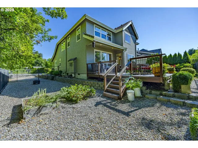 $929,000 | 1930 Sterling Park Place, Eugene, OR 97408