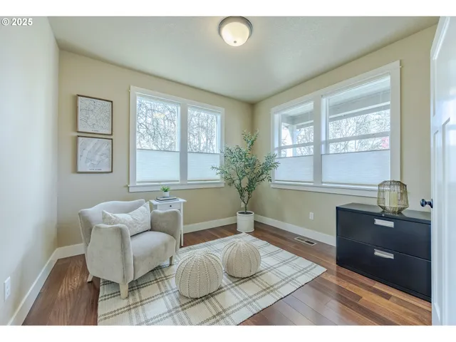 $929,000 | 1930 Sterling Park Place, Eugene, OR 97408