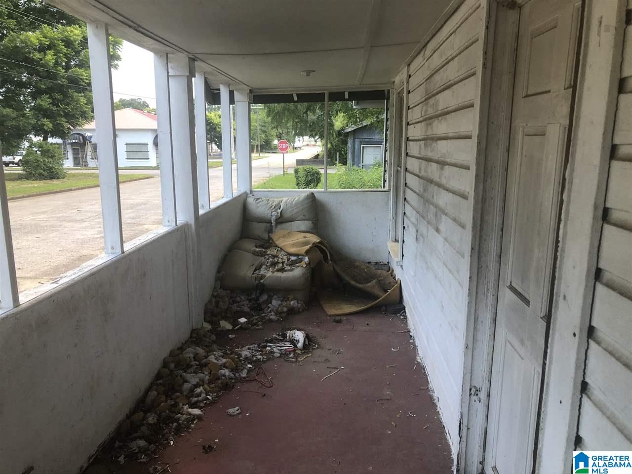 315 West 21st Street Anniston, AL 36201 - Photo 10 of 25