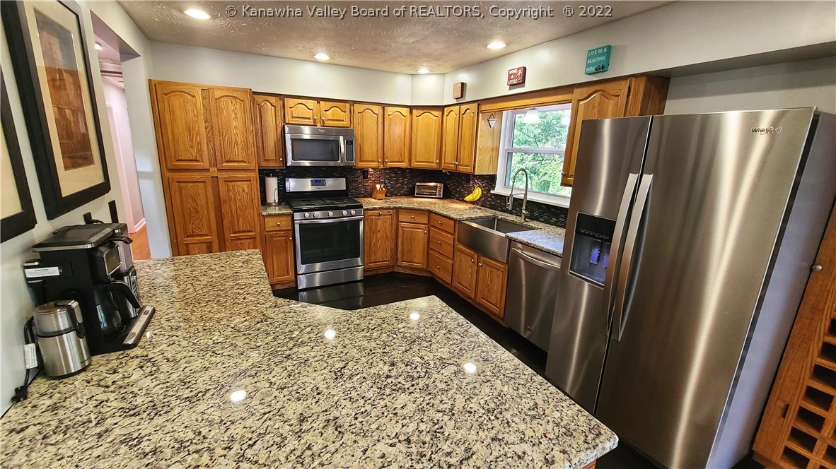 824 Carroll Road Charleston, WV 25314 - Photo 13 of 30 Gallery Image 13