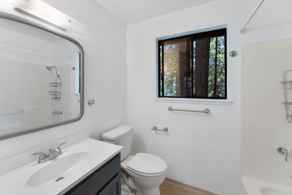 870 Valley View Road Ben Lomond, CA 95005 - Photo 8 of 18 Gallery Image 8