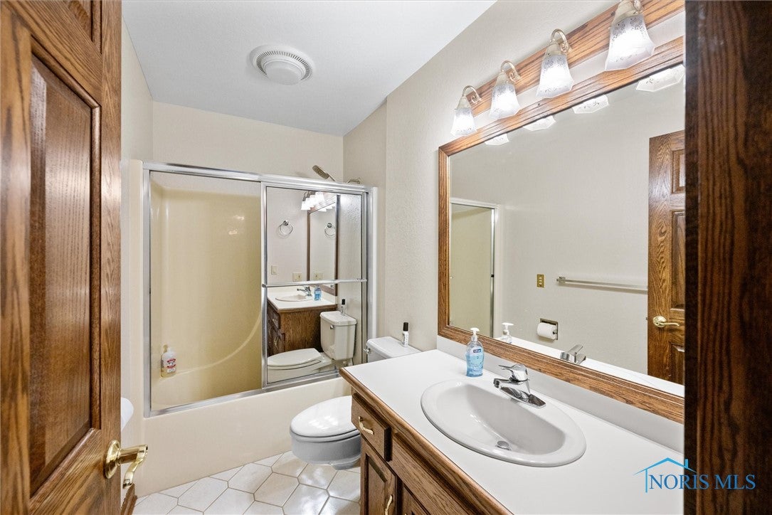 1100 South Stadium Road Oregon, OH 43616 - Photo 25 of 43 Gallery Image 25