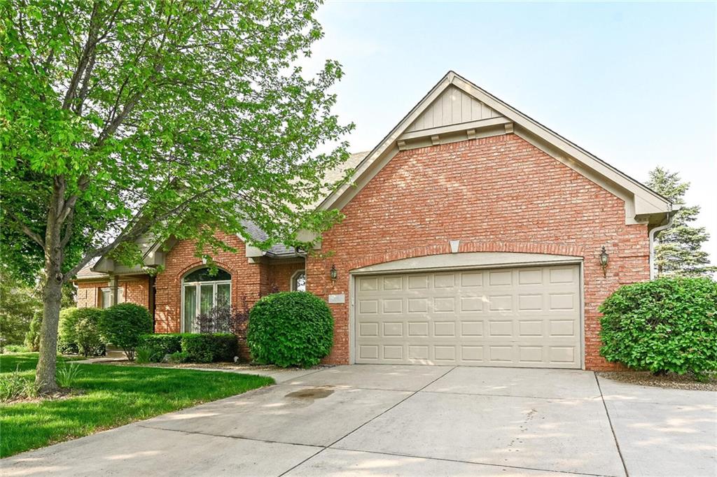2023 Berry Road Greenwood, IN 46143 - Photo 2 of 48 Gallery Image 2