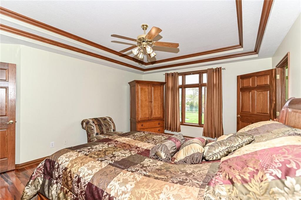 2023 Berry Road Greenwood, IN 46143 - Photo 22 of 48 Gallery Image 22