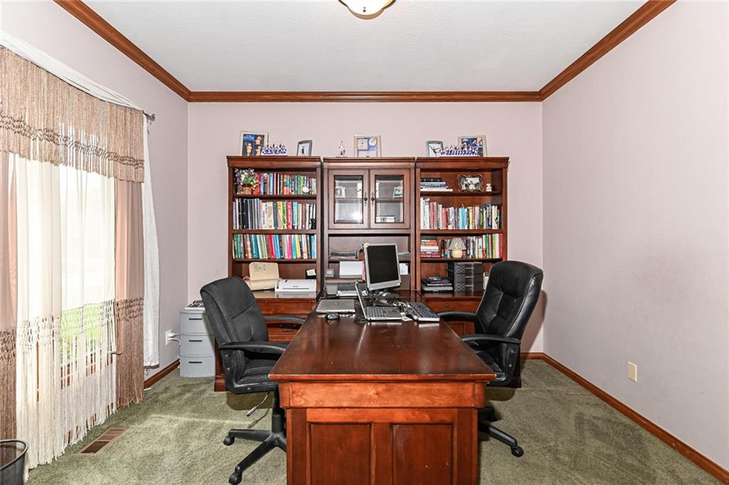 2023 Berry Road Greenwood, IN 46143 - Photo 7 of 48 Gallery Image 7