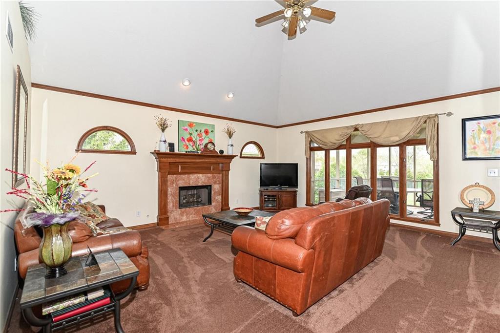 2023 Berry Road Greenwood, IN 46143 - Photo 9 of 48 Gallery Image 9