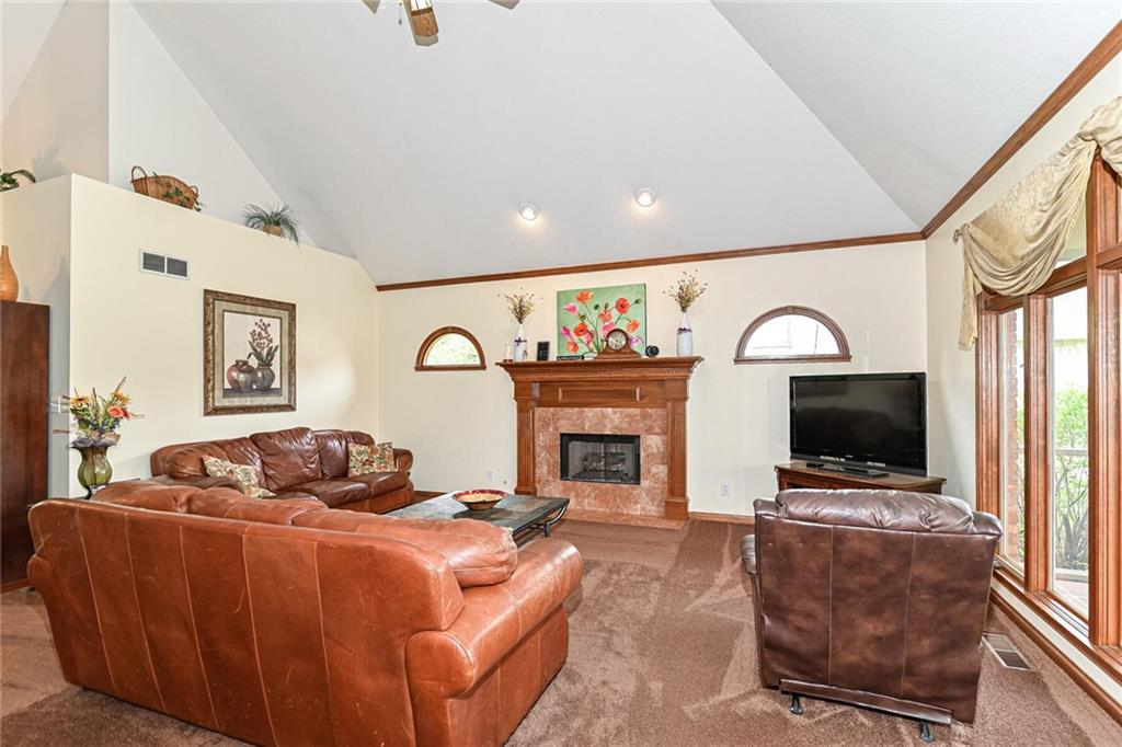 2023 Berry Road Greenwood, IN 46143 - Photo 10 of 48 Gallery Image 10