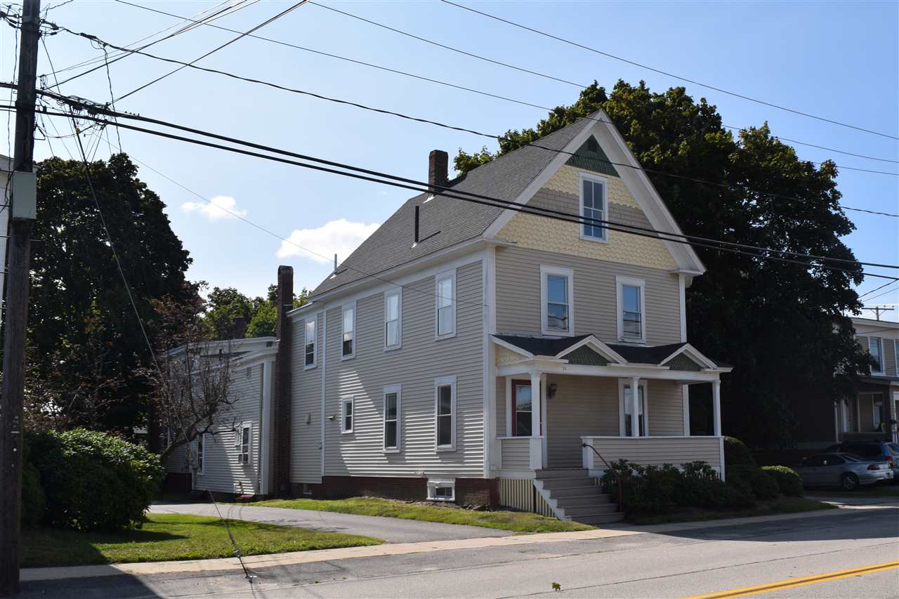 31 Summer Street Rochester, NH 03867 - Photo 1 of 28