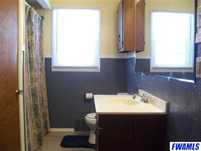 9536 Lima Road Fort Wayne, IN 46818 - Photo 11 of 13