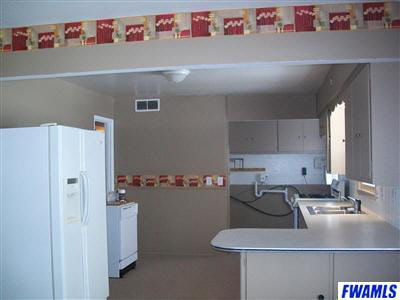 9536 Lima Road Fort Wayne, IN 46818 - Photo 3 of 13