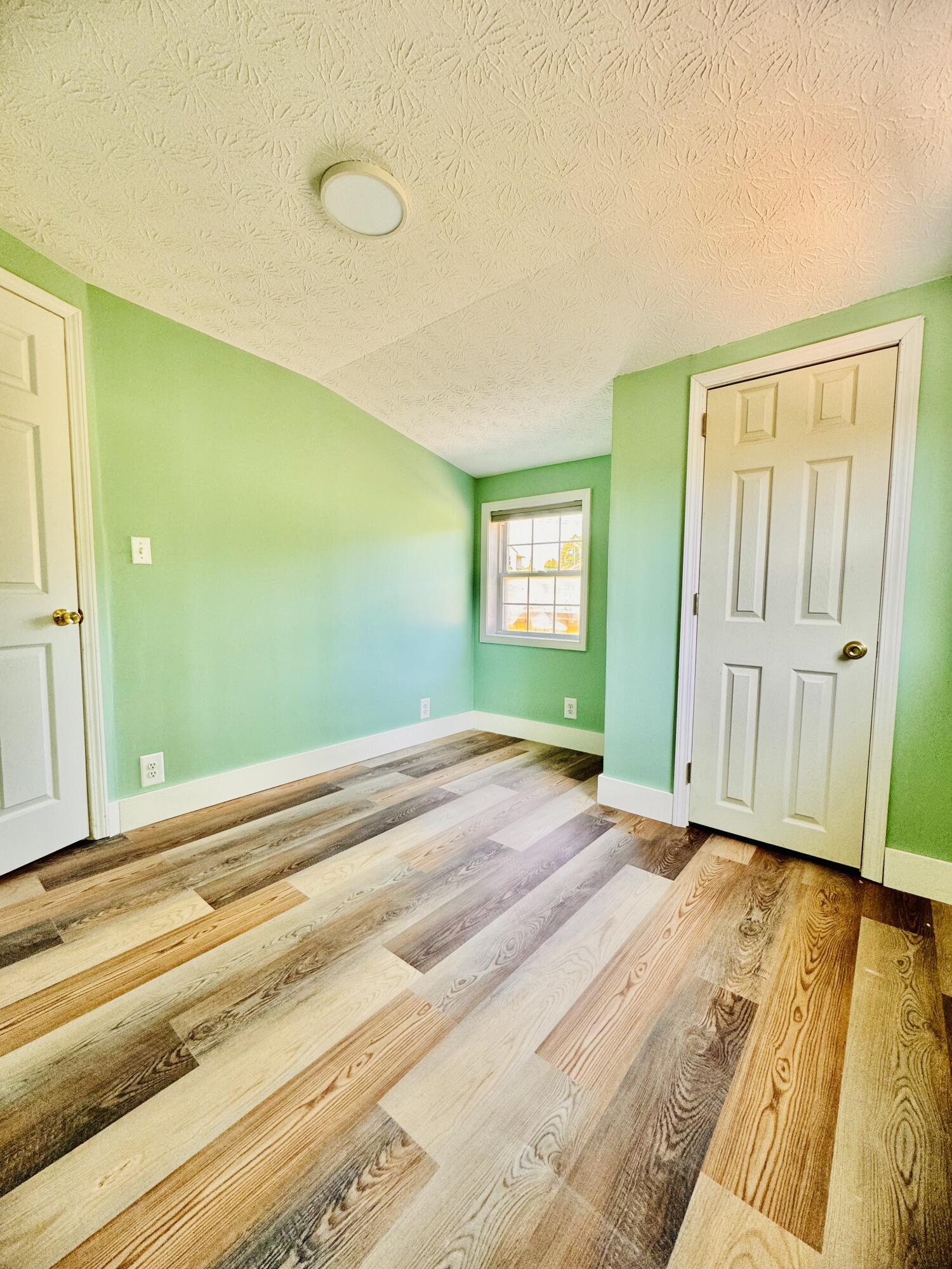 3950 Lily Road London, KY 40744 - Photo 25 of 40 IMG_3034