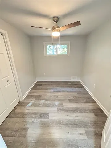 a view of empty room with window