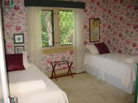 597 Fisher Road Grosse Pointe, MI 48230 - Photo 6 of 9 756535-5.JPG