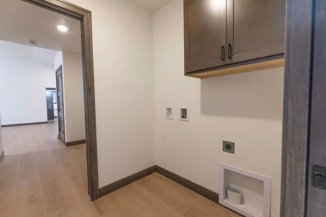 $494,900 | 3701 Westpoint Road, Suamico, WI 54313