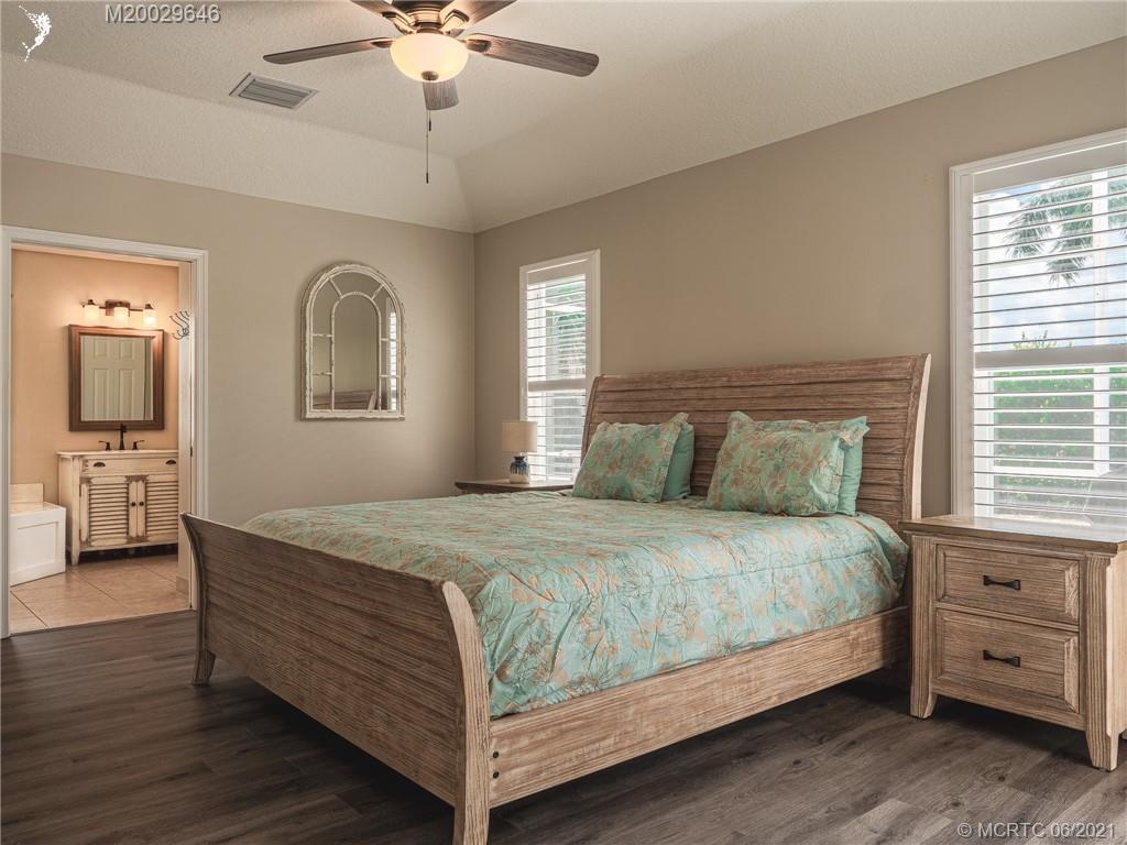 8902 Southwest Caprice Circle Stuart, FL 34997 - Photo 16 of 30 Gallery Image 16