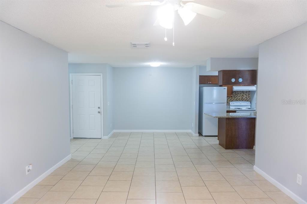 237 Thorntree Place, Unit 237 Brandon, FL 33510 - Photo 7 of 55 a view of a kitchen with a sink