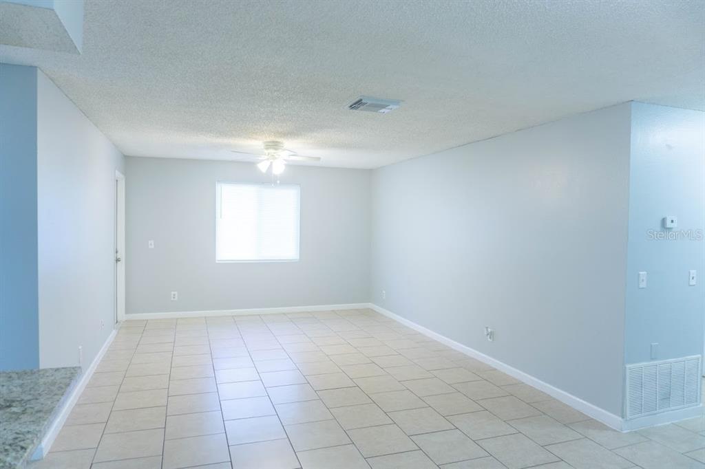 237 Thorntree Place, Unit 237 Brandon, FL 33510 - Photo 8 of 58 a view of an empty room and window