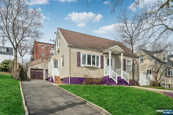 $550,000 | 179 Prospect Street, Hasbrouck Heights, NJ 07604
