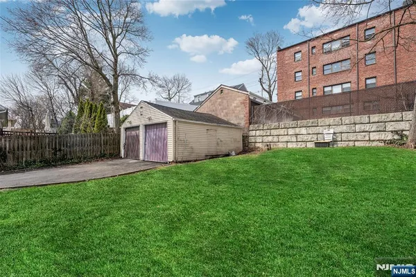 $550,000 | 179 Prospect Street, Hasbrouck Heights, NJ 07604