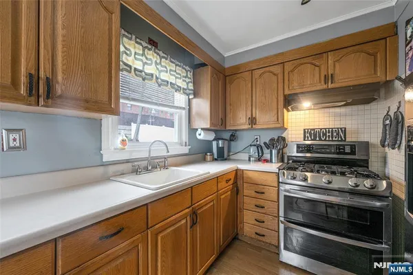 $550,000 | 179 Prospect Street, Hasbrouck Heights, NJ 07604