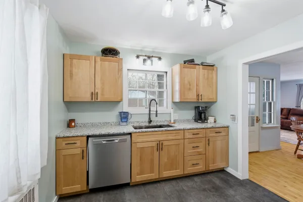 $199,000 | 182 North Clinton Avenue, Clintonville, WI 54929