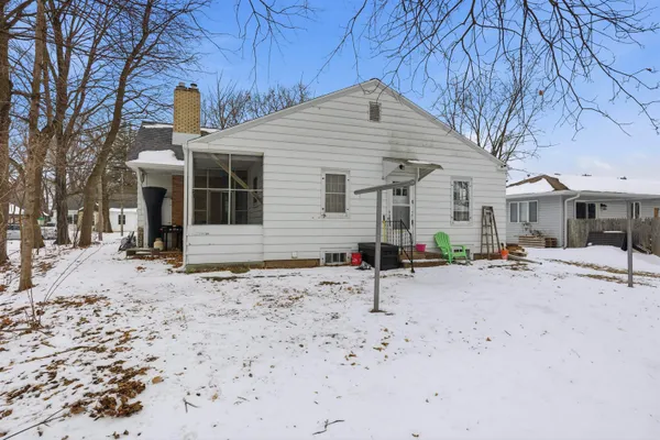 $199,000 | 182 North Clinton Avenue, Clintonville, WI 54929