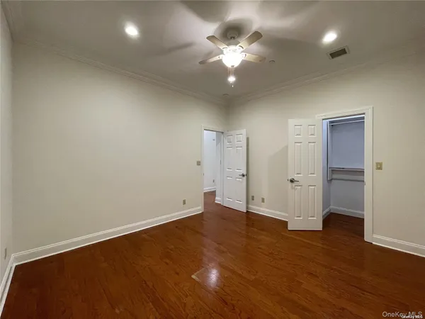 $3,100 | 328 A Main Street, Unit 3B, Huntington, NY 11743