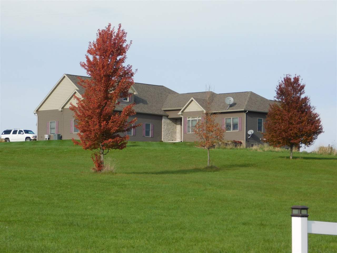 995 Cedar Valley Road Tipton, IA 52772 - Photo 3 of 21 Gallery Image 3