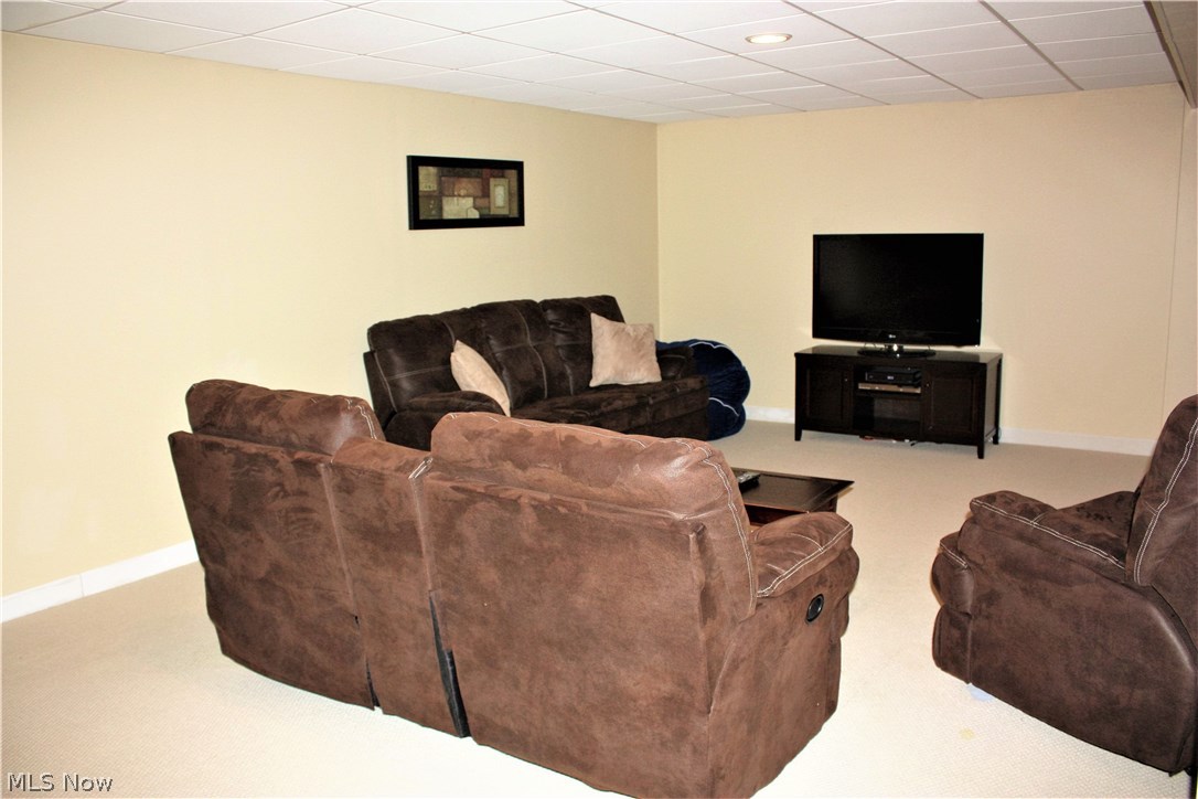8046 Cleveland Road Wooster, OH 44691 - Photo 7 of 12