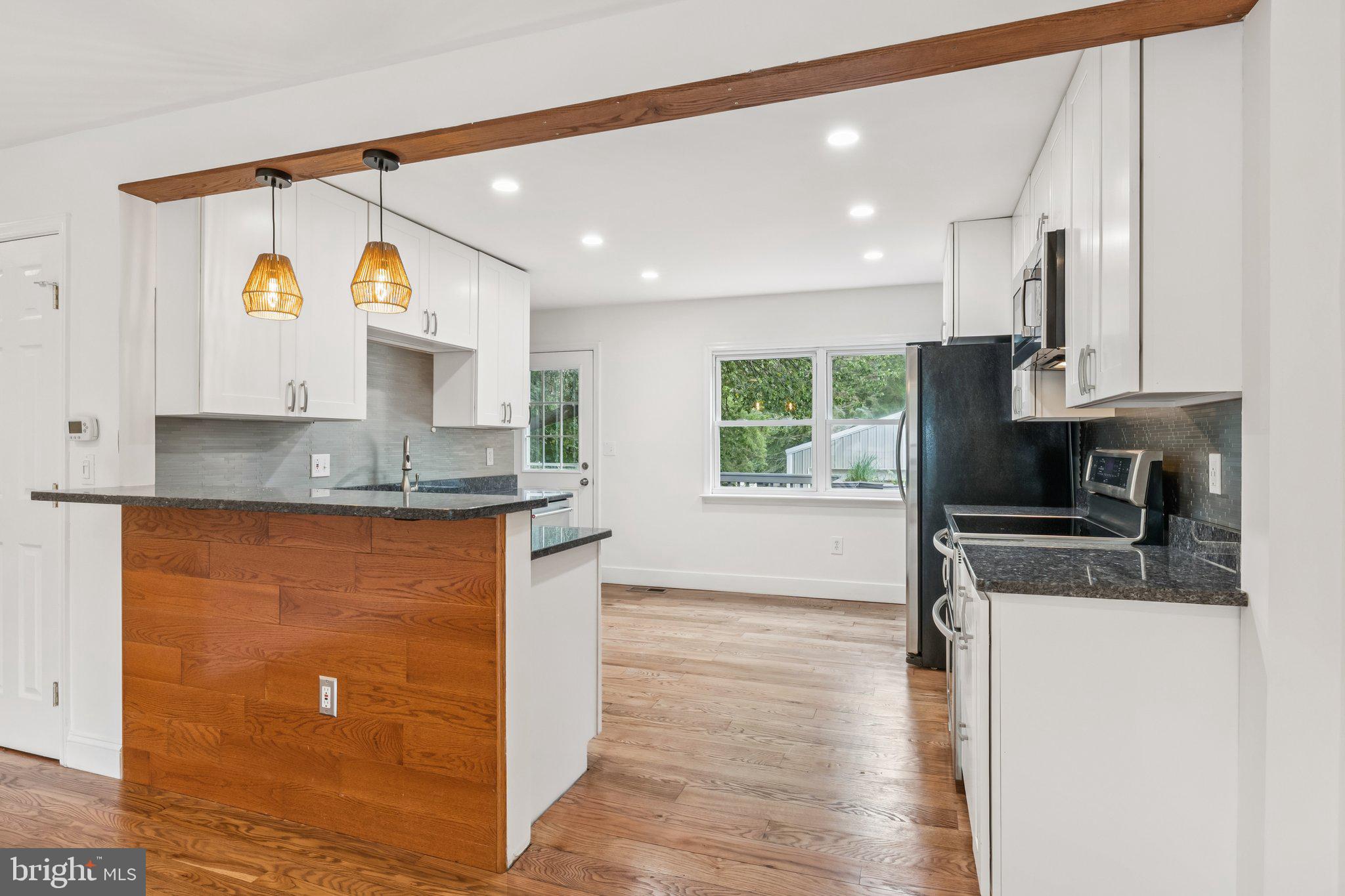 1227 Hampton Road Annapolis, MD 21409 - Photo 8 of 27 Gallery Image 8