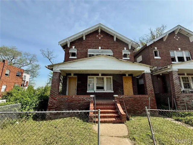 $27,500 | 5723 Labadie Avenue, St. Louis, MO 63120