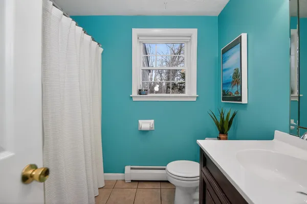 $585,000 | 2 Joslin Road, Amherst, NH 03031