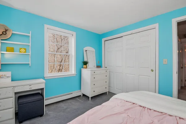 $585,000 | 2 Joslin Road, Amherst, NH 03031