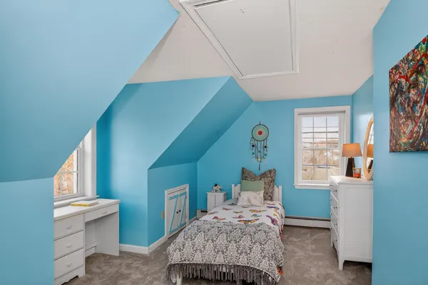 $585,000 | 2 Joslin Road, Amherst, NH 03031