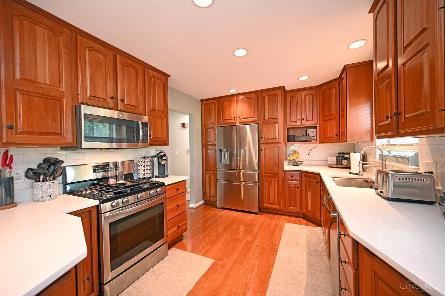 2439 Hunt Road Reading, OH 45215 - Photo 13 of 50 Gallery Image 13