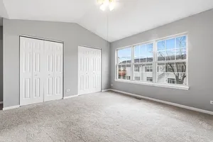 $2,500 | 732 Woodewind Drive, Unit 732, Naperville, IL 60563
