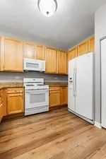 $2,500 | 732 Woodewind Drive, Unit 732, Naperville, IL 60563