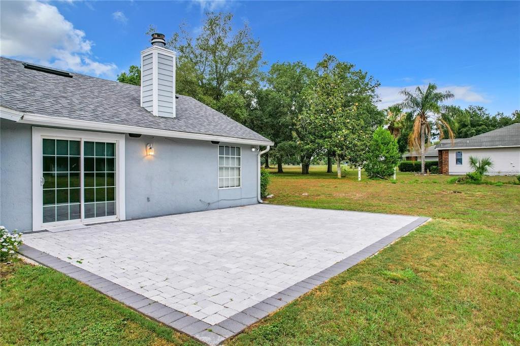 17528 East Apshawa Road Minneola, FL 34715 - Photo 19 of 22 a house view with a outdoor space
