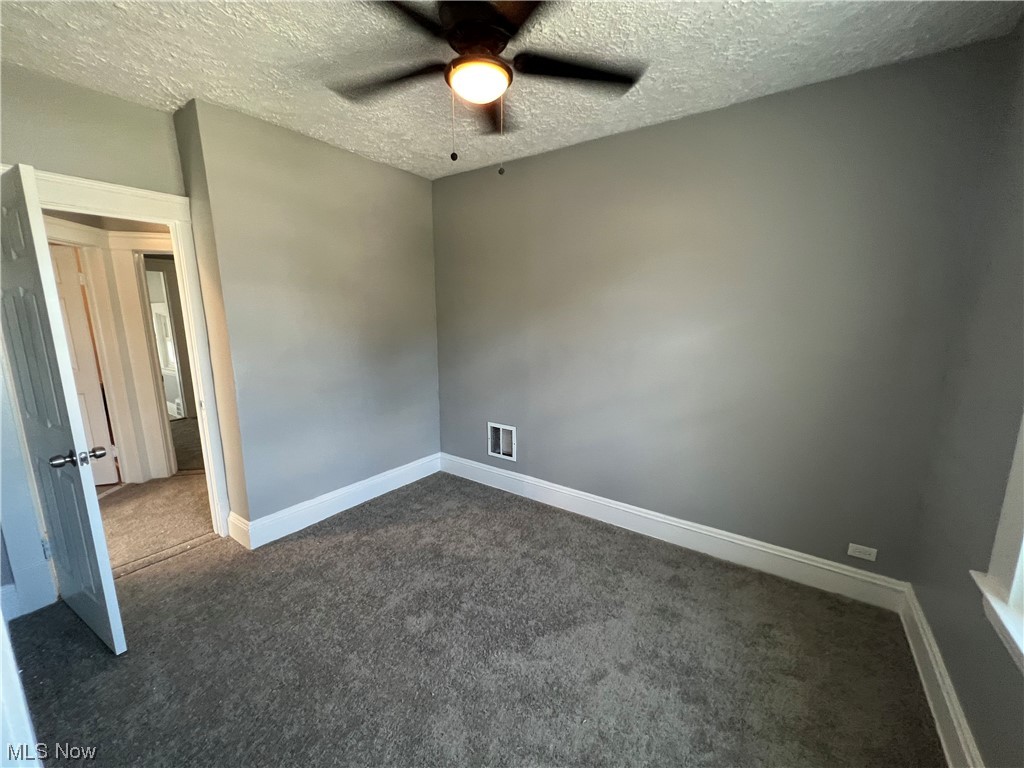 4492 Turney Road Cleveland, OH 44105 - Photo 19 of 35