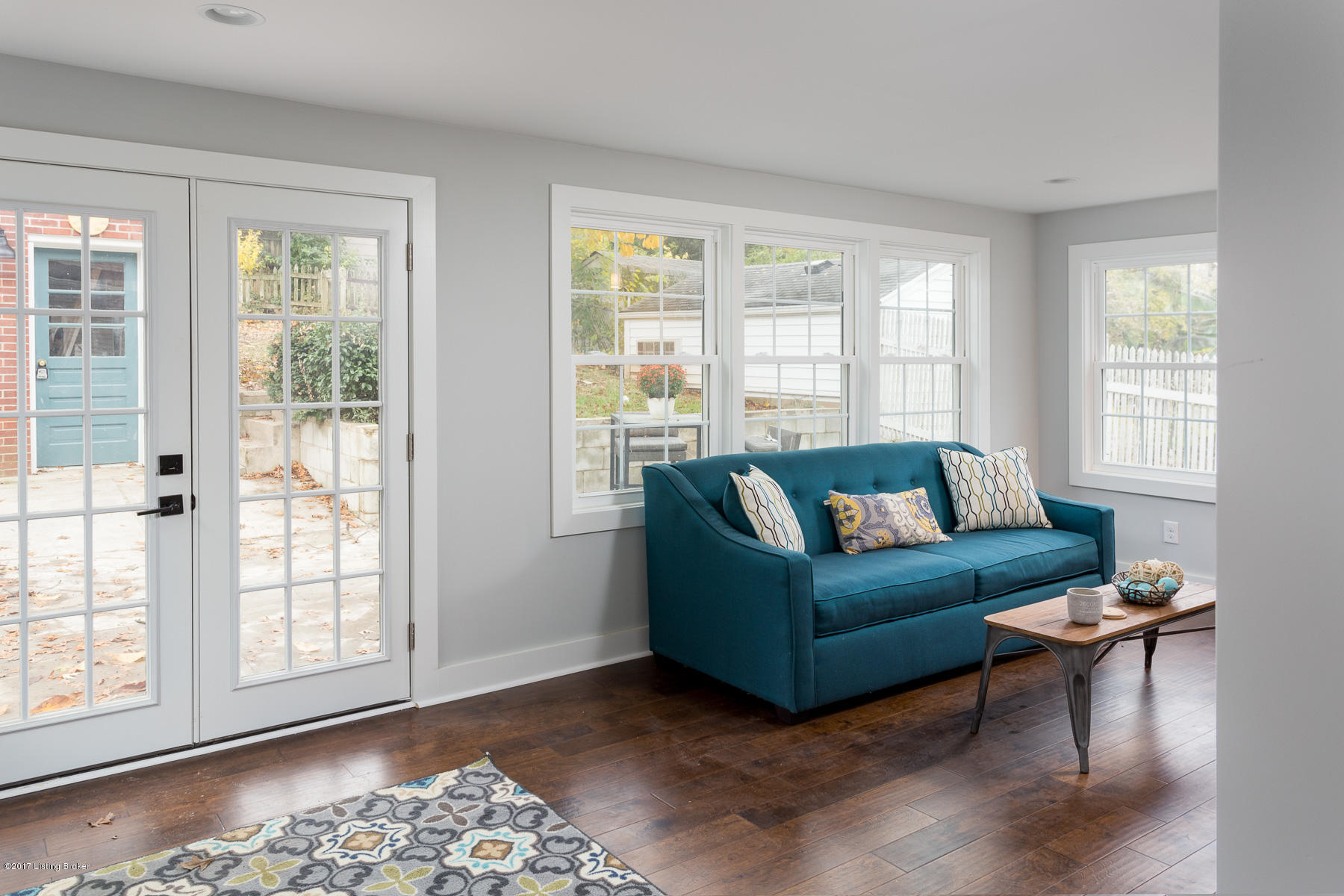 4008 Springhill Road Louisville, KY 40207 - Photo 13 of 43 Family Room