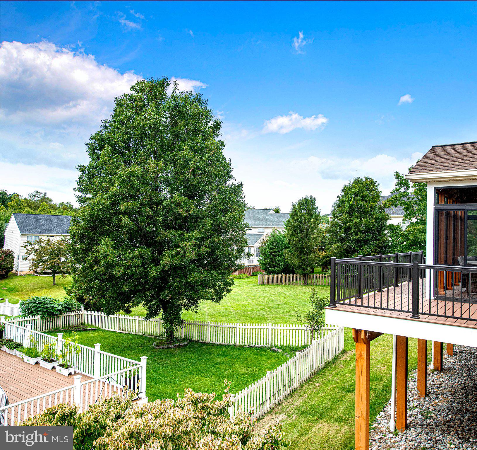 7800 Reston Lane Nottingham, MD 21236 - Photo 29 of 62 View of common area