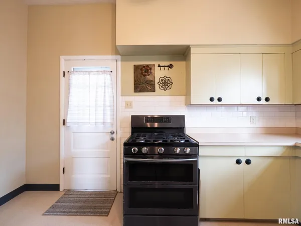 $59,500 | 918 Margaret Street, Pekin, IL 61554