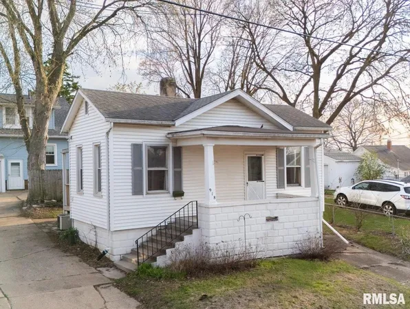 $59,500 | 918 Margaret Street, Pekin, IL 61554