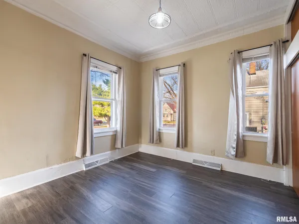 $59,500 | 918 Margaret Street, Pekin, IL 61554