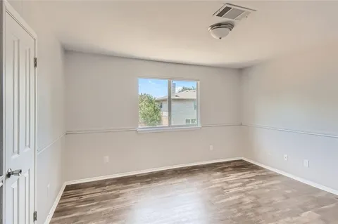 $2,100 | 1420 Quicksilver Circle, Round Rock, TX 78665